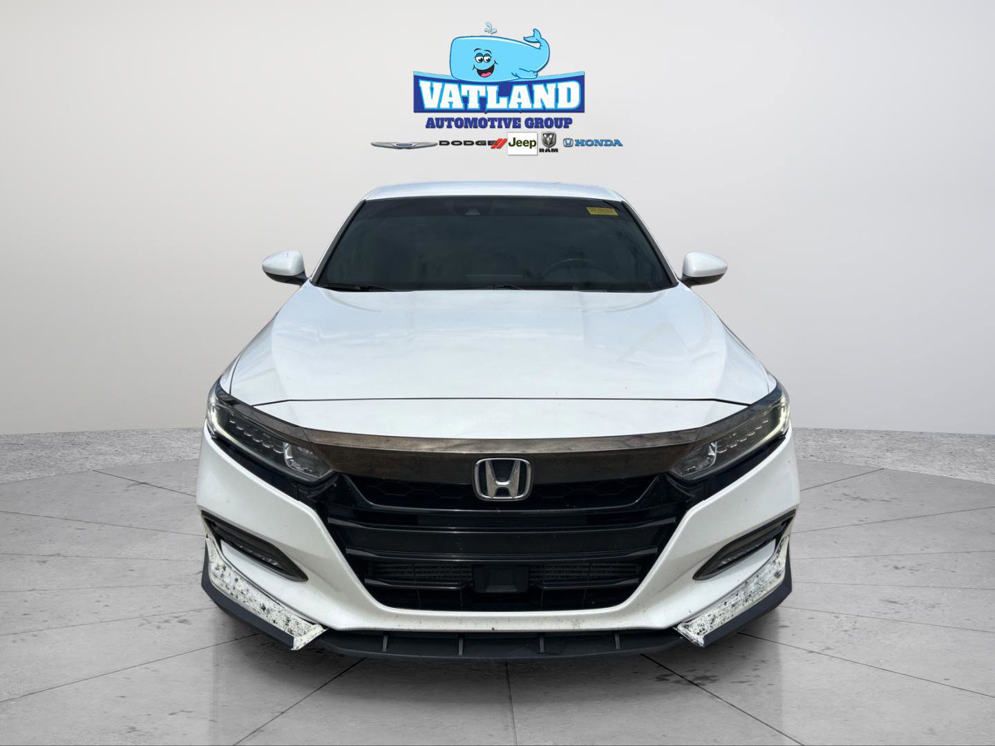 Used 2018 Honda Accord Sport image 8