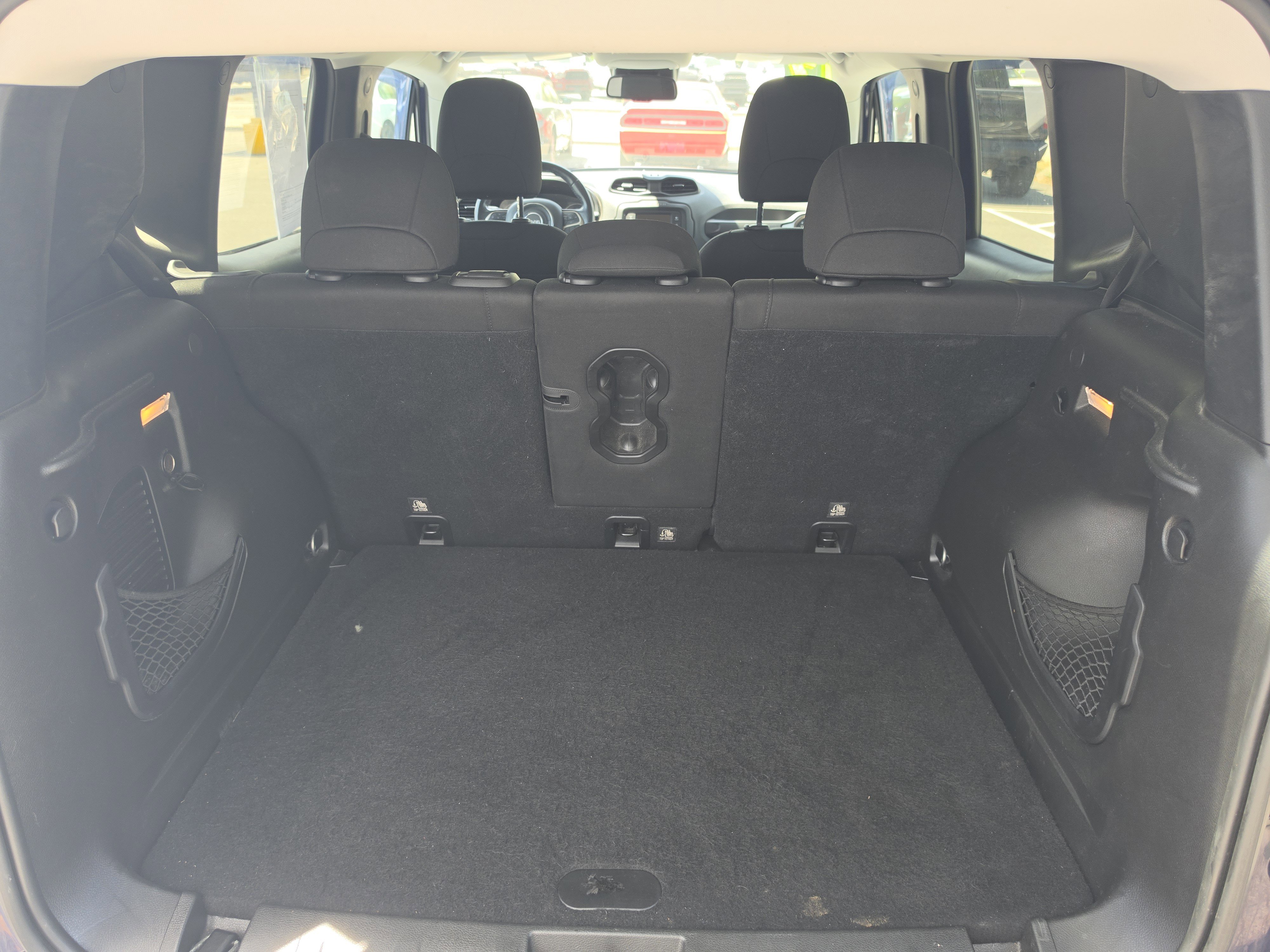 Used 2017 Jeep Renegade Latitude w/ Popular Equipment Group AWD/4WD video 5
