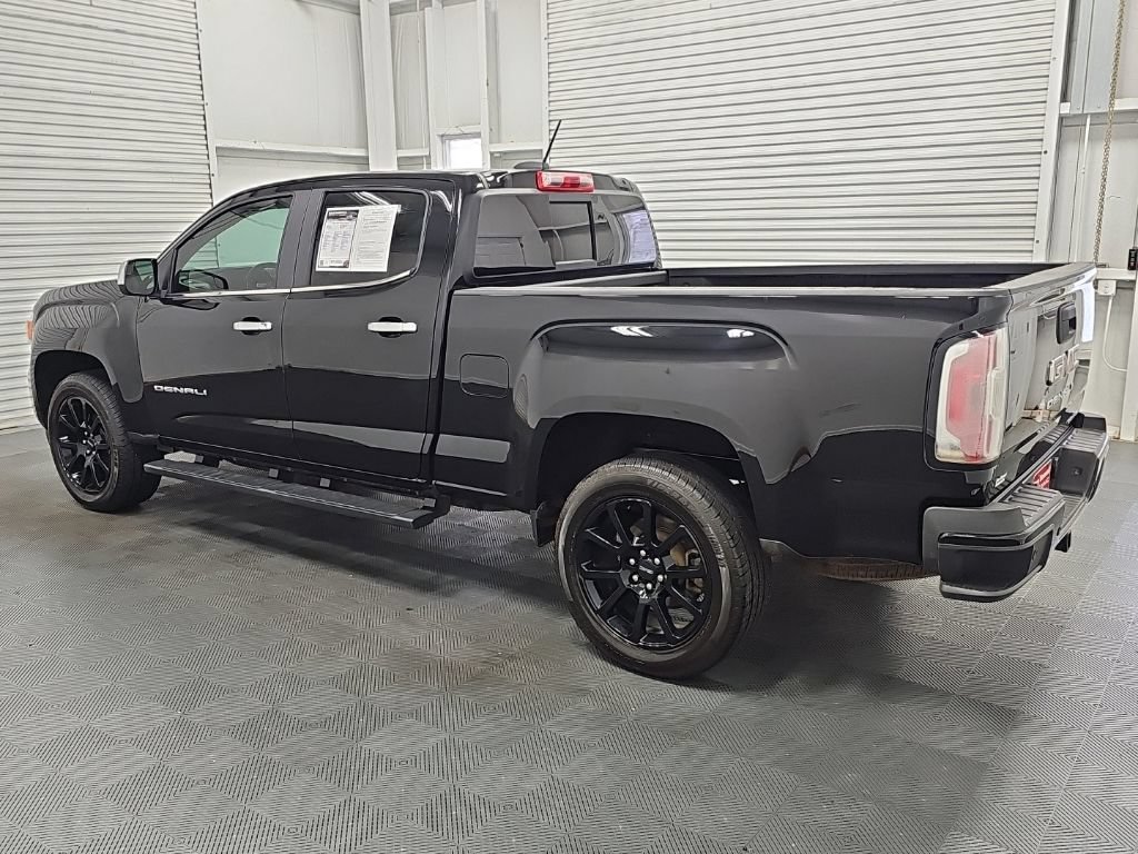 Used 2022 GMC Canyon Denali w/ Denali Black Edition Package AWD/4WD image 6