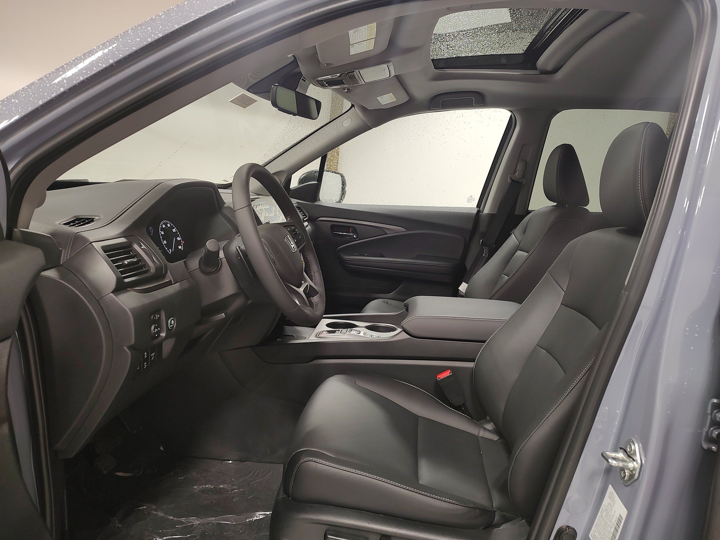 New 2026 Honda Ridgeline Black Edition image 10