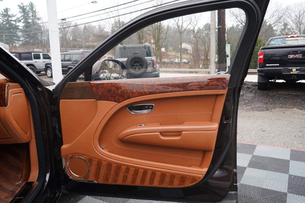 Used 2011 Bentley Mulsanne image 67