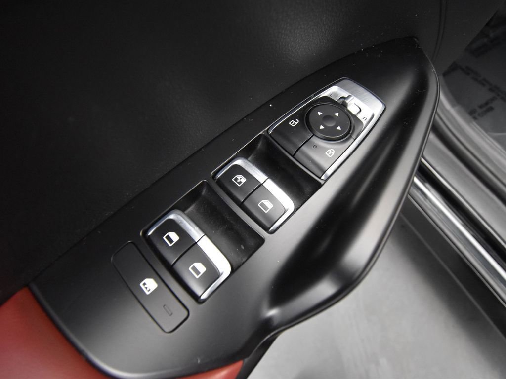 Used 2024 Kia K5 GT-Line image 13