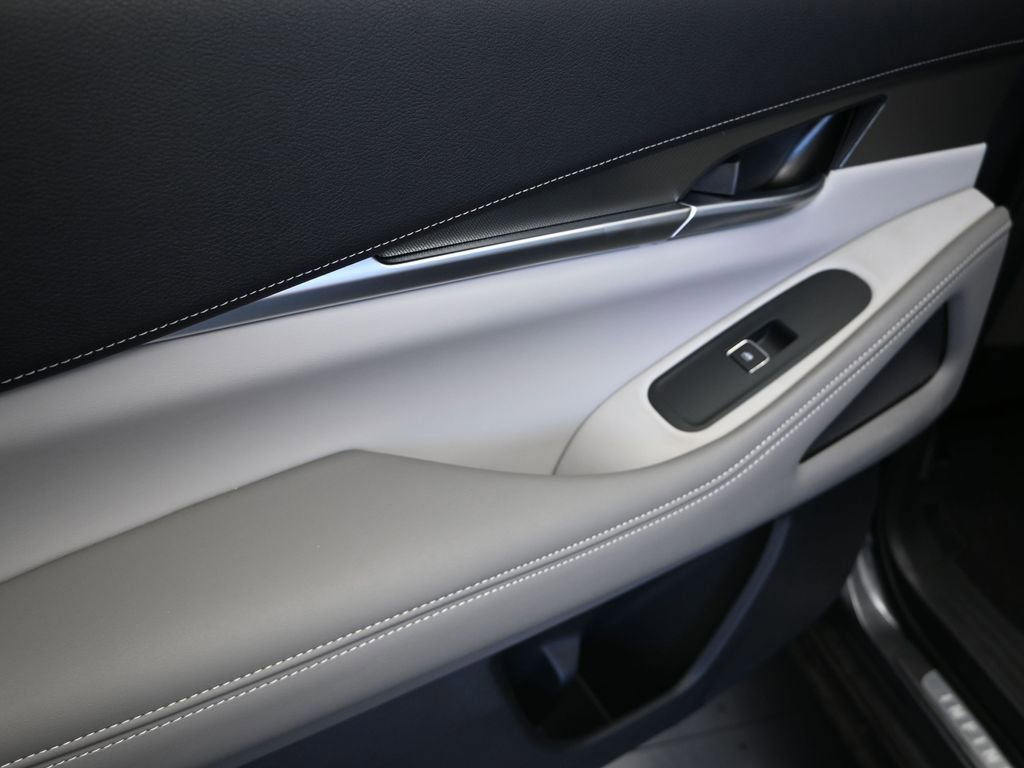 Used 2026 INFINITI QX60 Pure w/ Cargo Package image 15