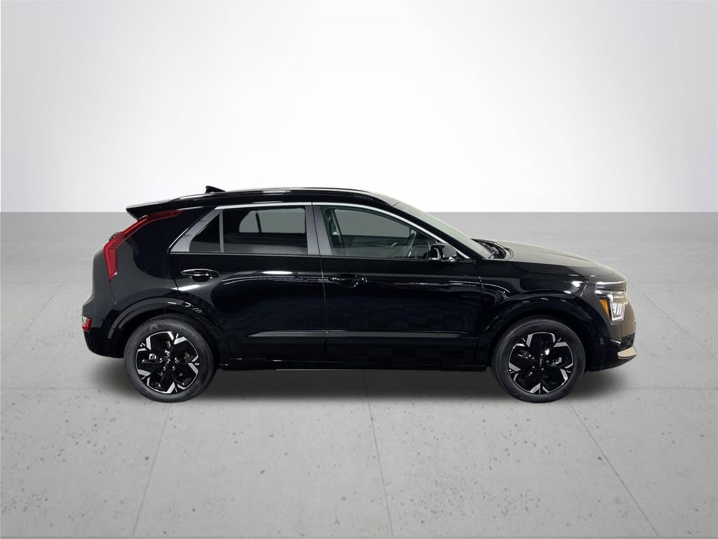 New 2026 Kia Niro Wind FWD image 5