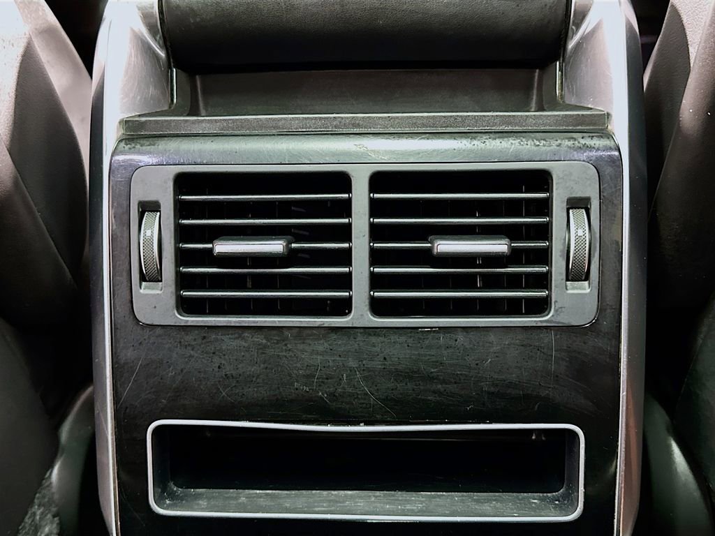 Used 2016 Land Rover Range Rover Sport HSE image 29