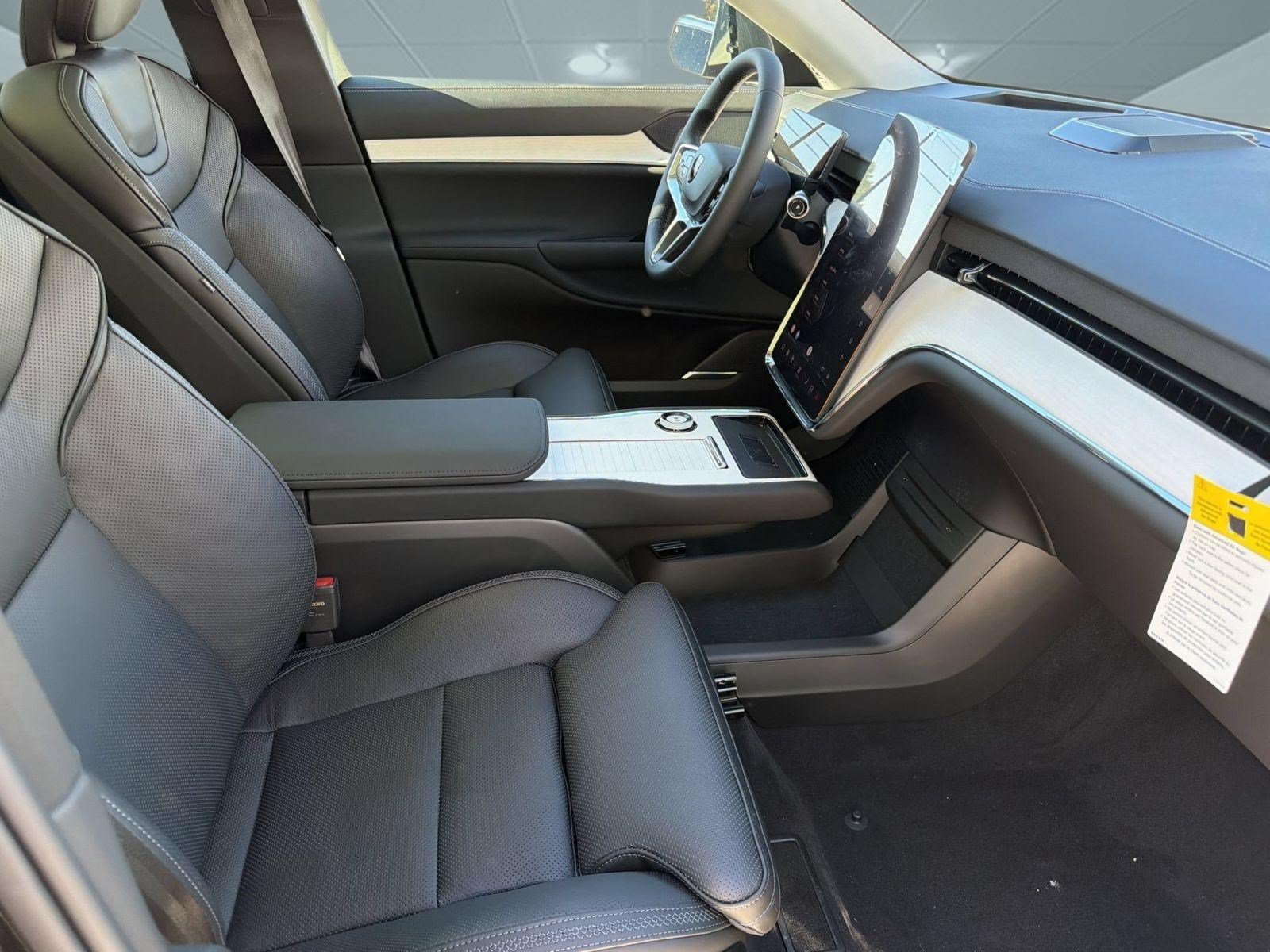 New 2026 Volvo EX90 Ultra AWD/4WD image 25