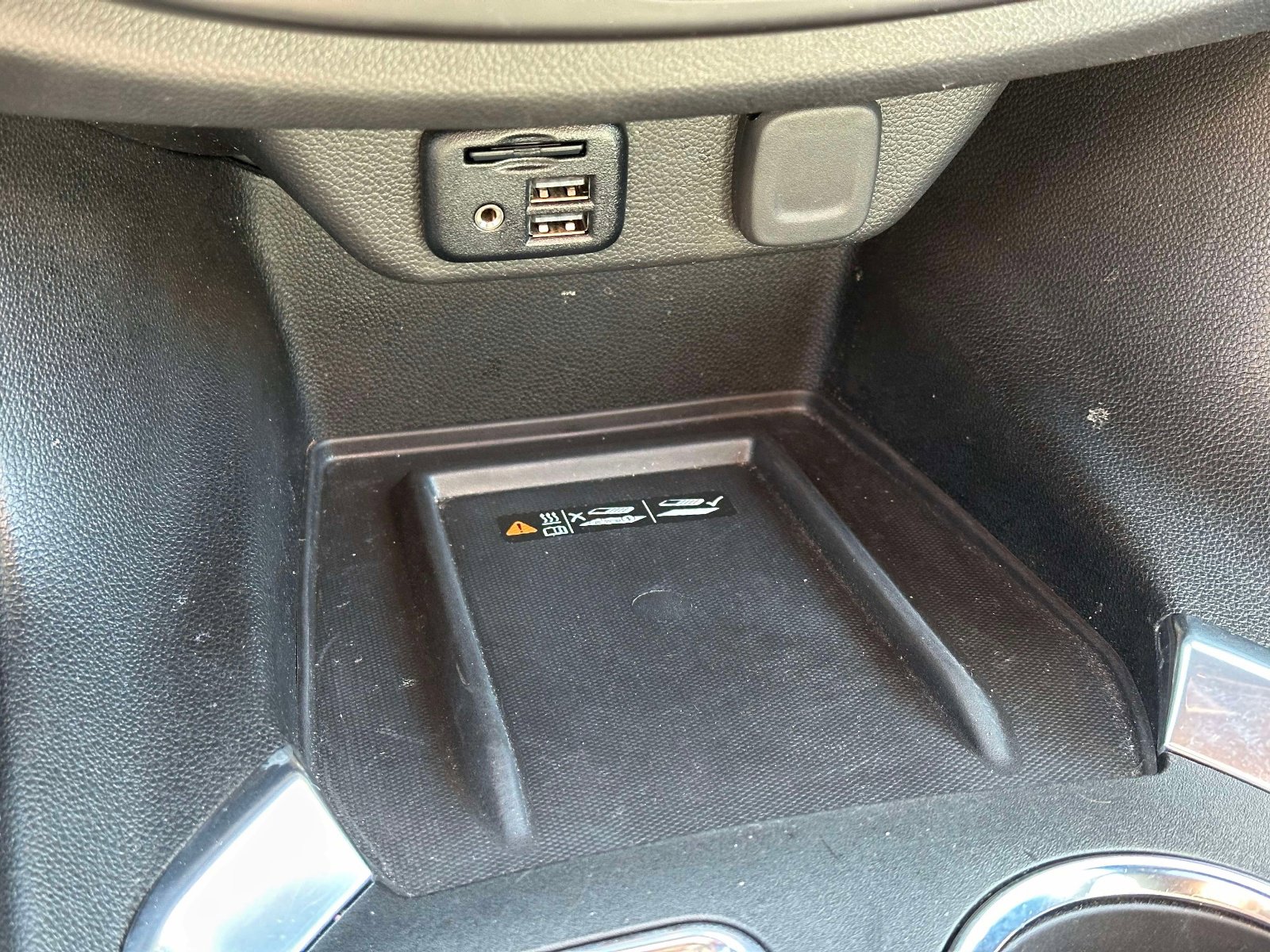 Certified 2023 Chevrolet Traverse LT w/ LT Premium Package image 33