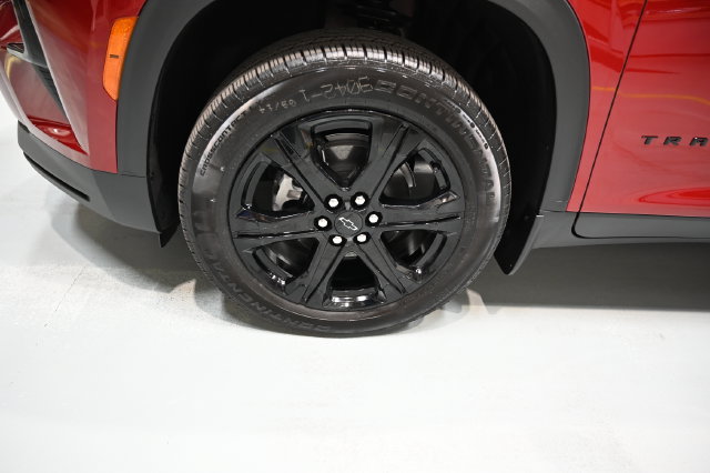 New 2027 Chevrolet Traverse LT w/ Midnight/Sport Edition FWD image 30
