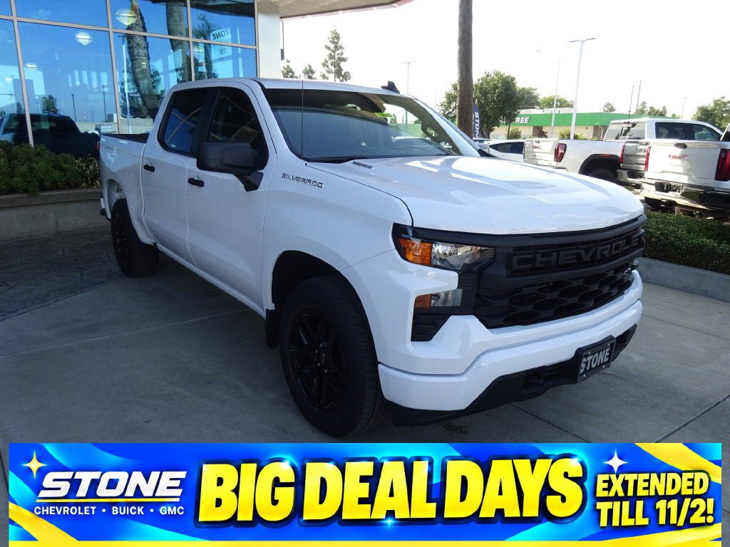 New 2026 Chevrolet Silverado 1500 Custom RWD image 1
