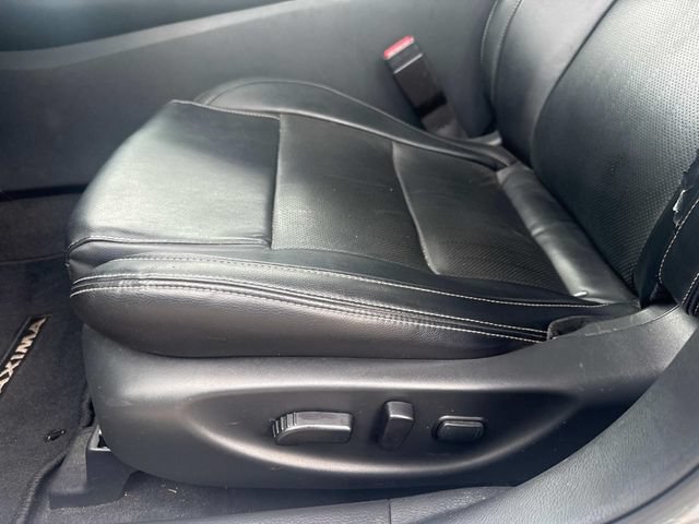 Used 2023 Nissan Maxima SV w/ Floor Mat Group FWD image 23