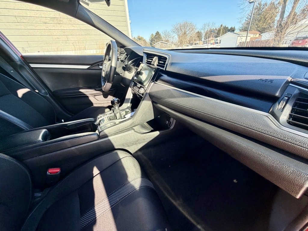 Used 2019 Honda Civic Sport image 18