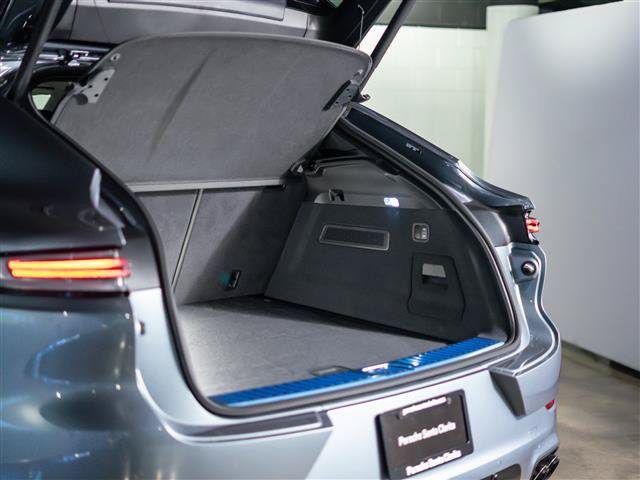 New 2026 Porsche Cayenne GTS AWD/4WD image 31