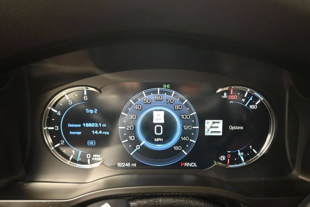 Used 2019 Cadillac Escalade ESV Luxury AWD/4WD image 16