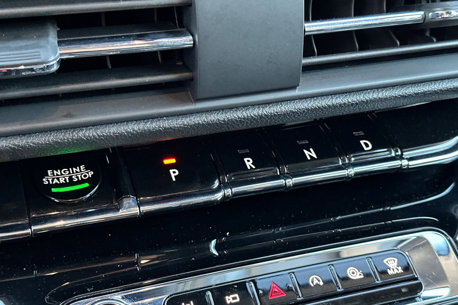 Used 2023 Lincoln Corsair FWD image 22