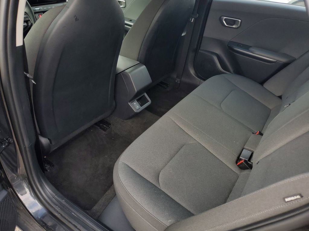 Used 2025 Kia K4 FWD image 26