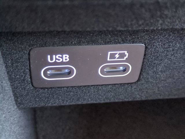 Used 2026 Genesis GV70 3.5T Sport Prestige image 22