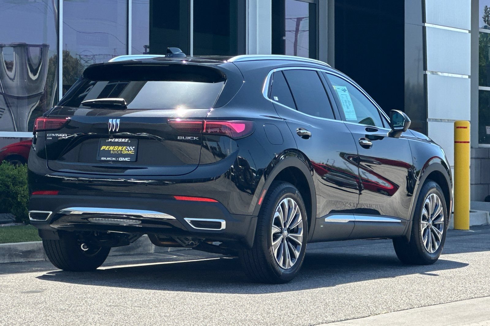 Used 2026 Buick Envision Preferred AWD/4WD image 4
