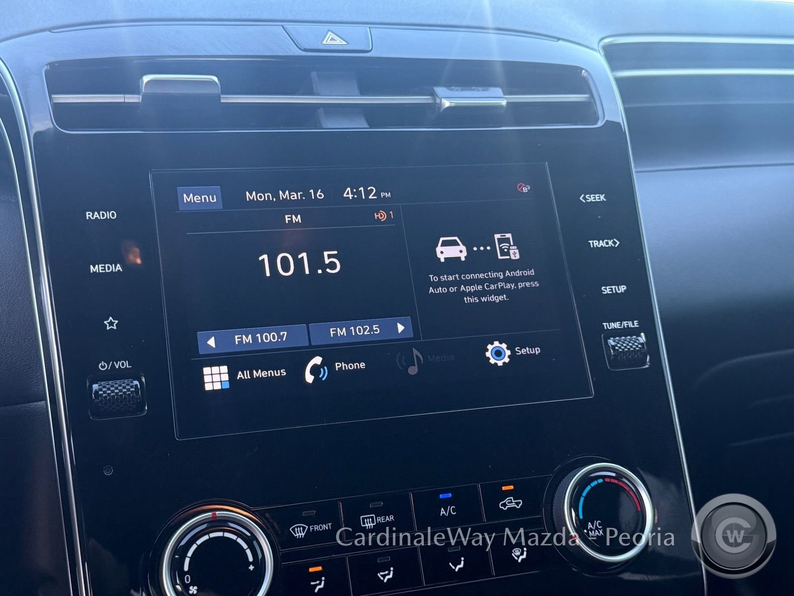 Used 2023 Hyundai Santa Cruz SEL image 21