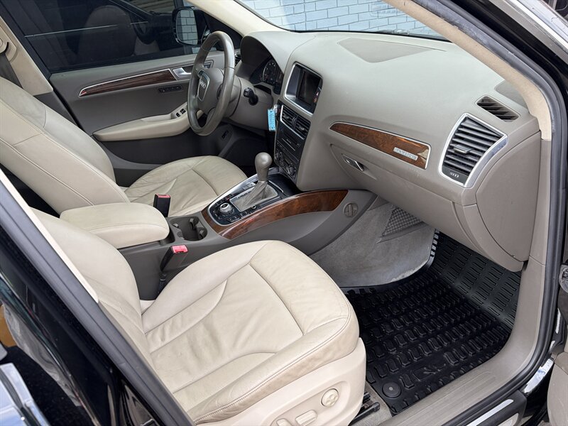 Used 2010 Audi Q5 3.2 Premium Plus AWD/4WD image 13