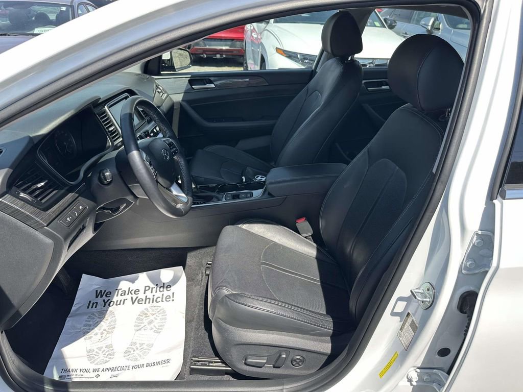 Used 2019 Hyundai Sonata Limited w/ Ultimate Package 04 image 16