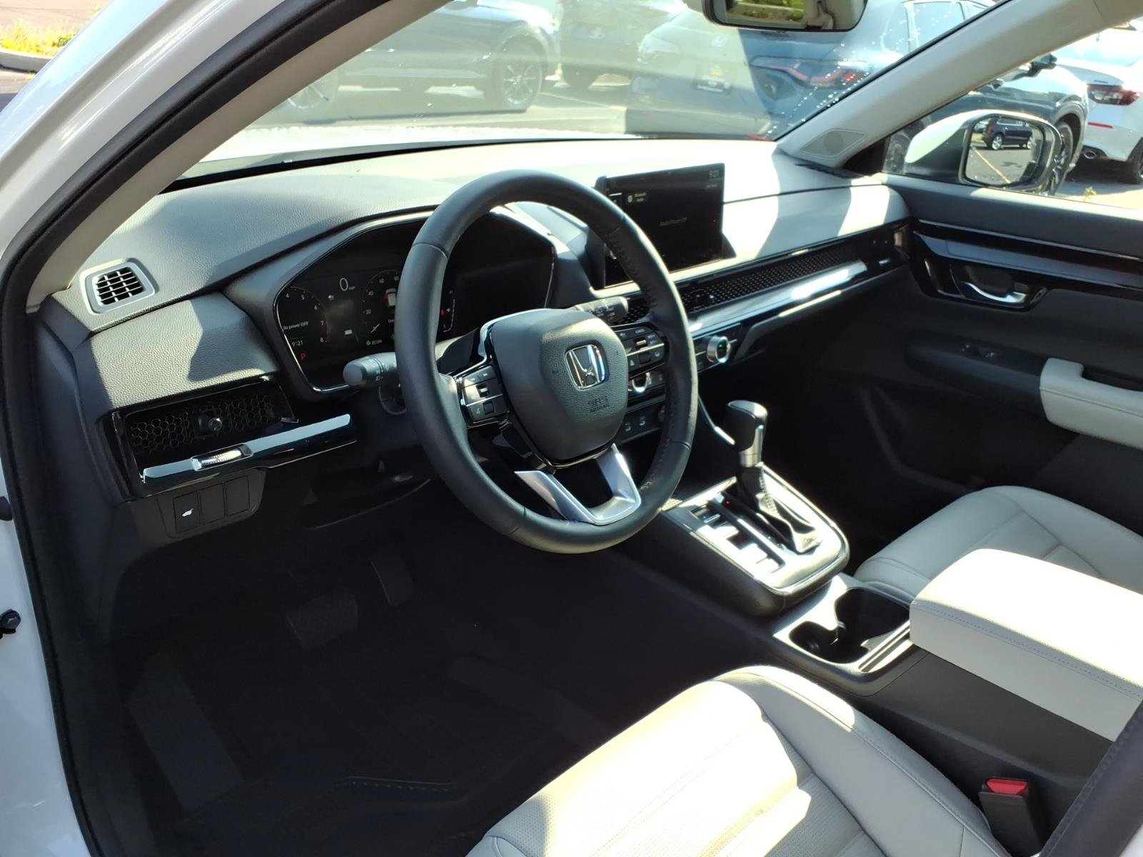 Certified 2026 Honda CR-V EX-L image 5