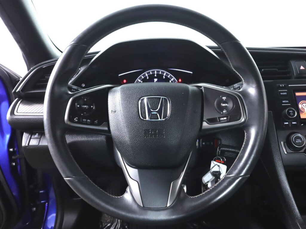 Used 2017 Honda Civic Sport image 11