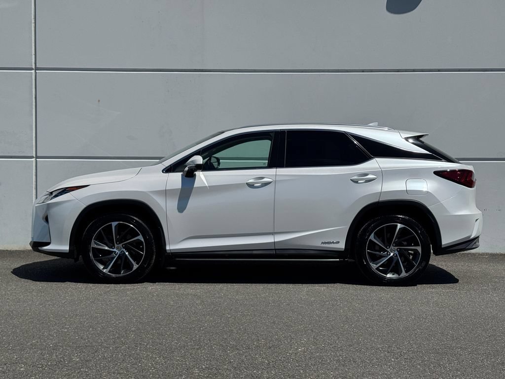Used 2017 Lexus RX 450h AWD image 4