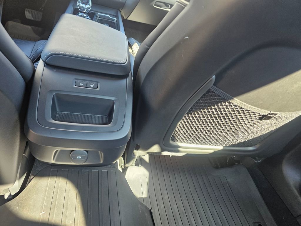 Used 2024 Volvo S60 B5 Plus w/ Climate Package image 15
