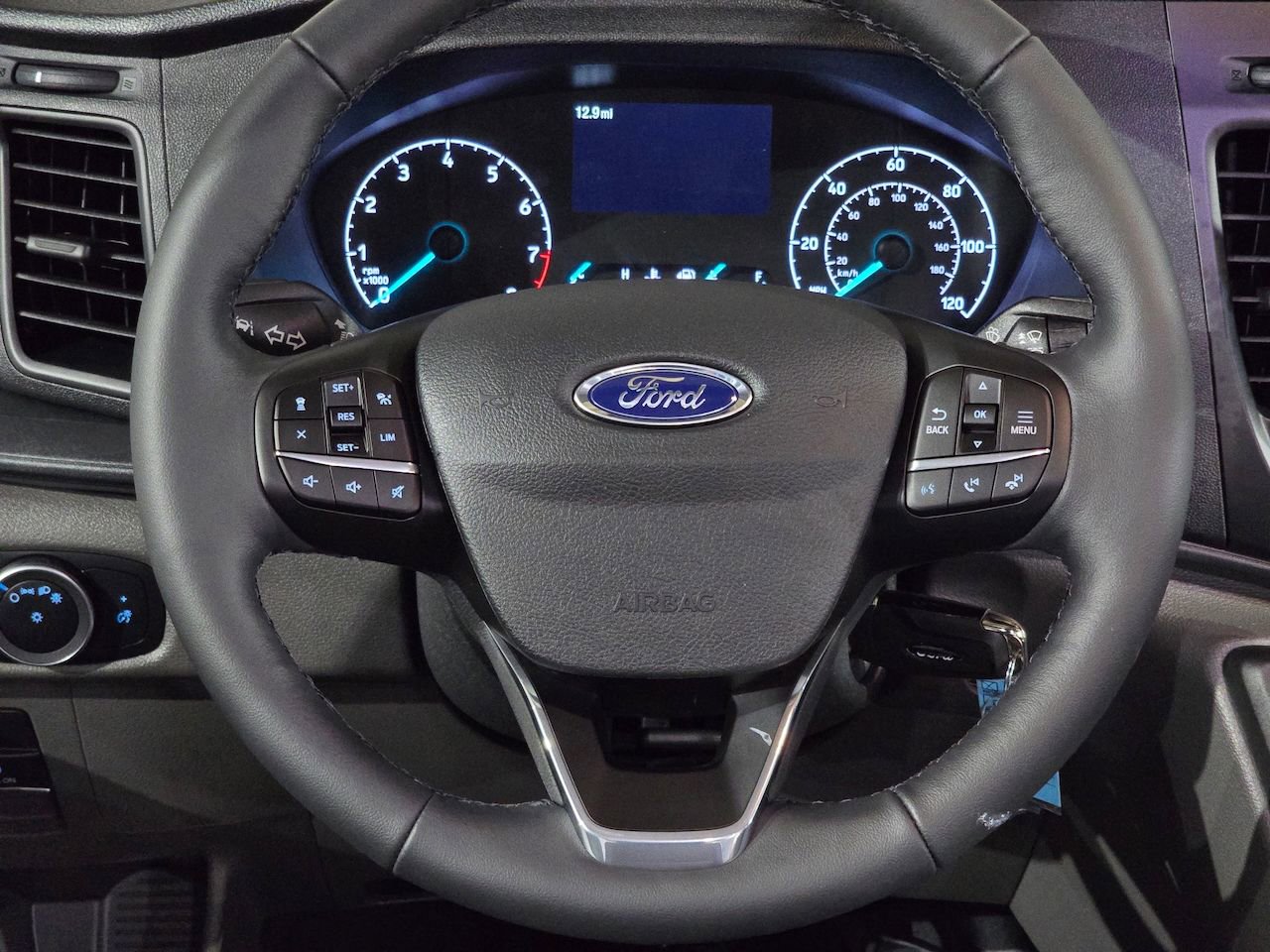 New 2025 Ford Transit 150 Low Roof RWD image 22