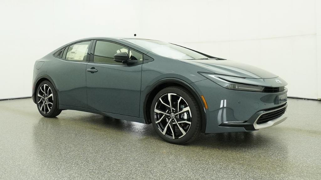 New 2026 Toyota Prius Plug-In Hybrid FWD image 14