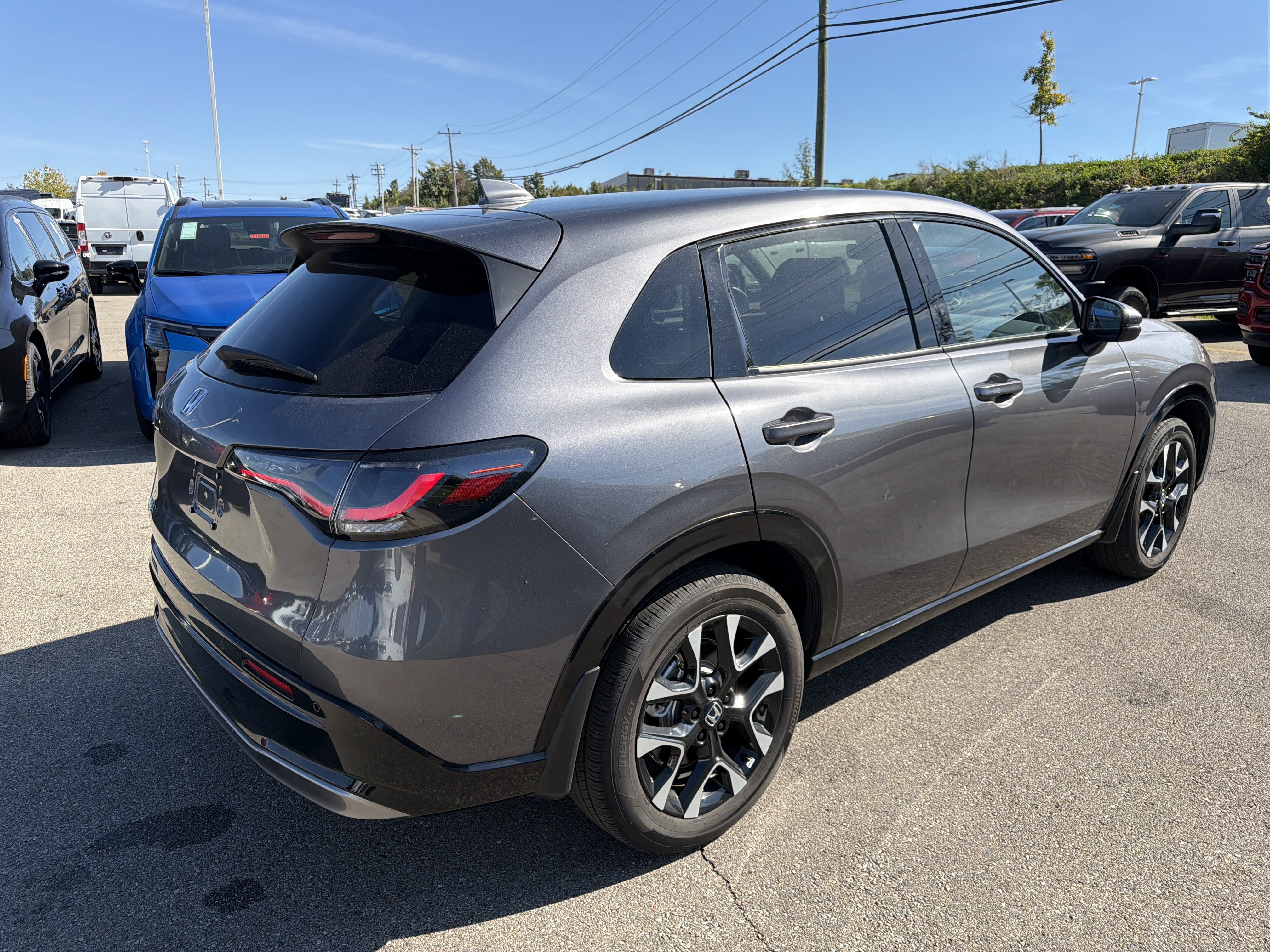 Used 2026 Honda HR-V EX-L image 11