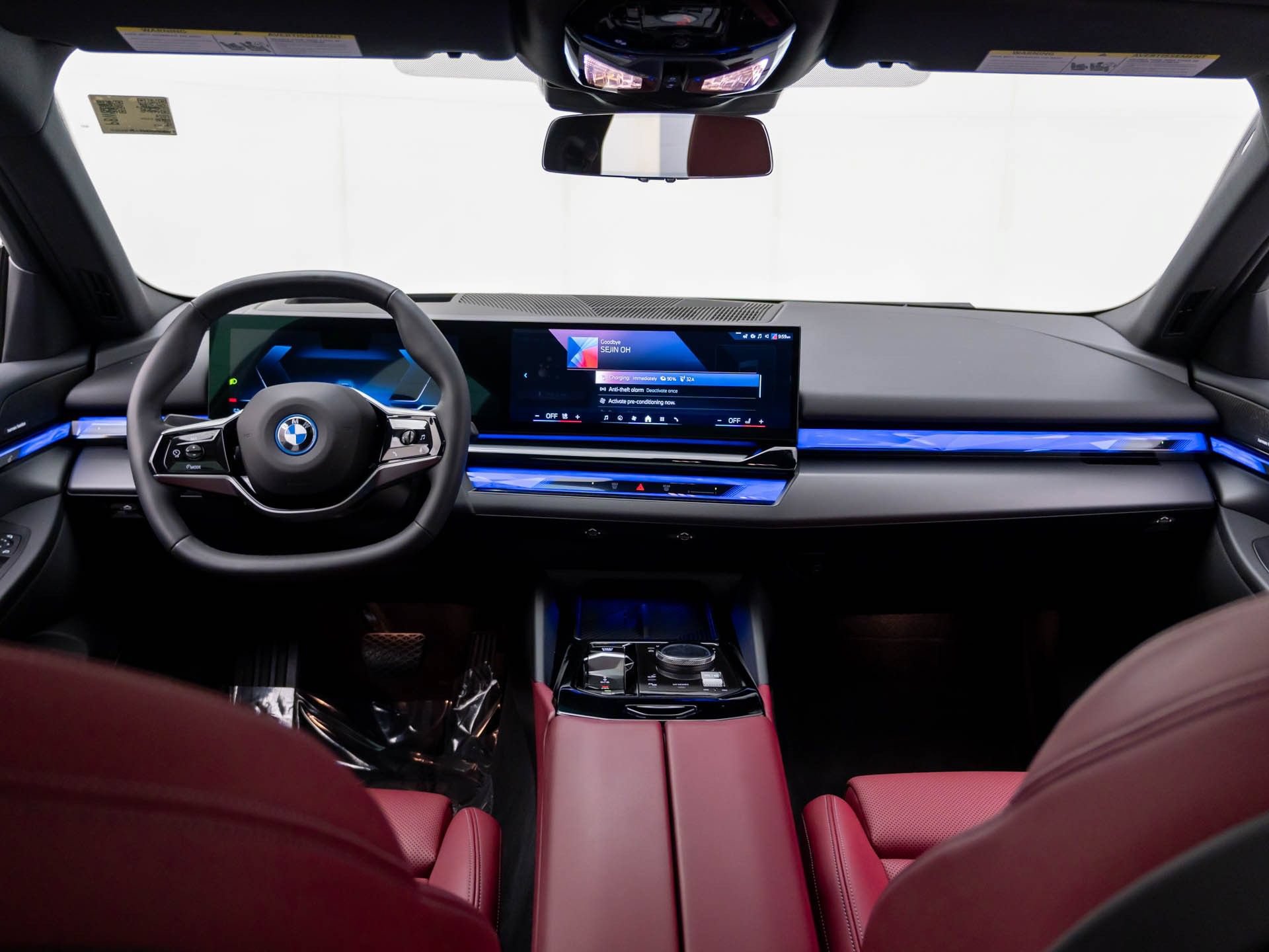 Certified 2024 BMW i5 eDrive40i w/ Premium Package RWD image 10