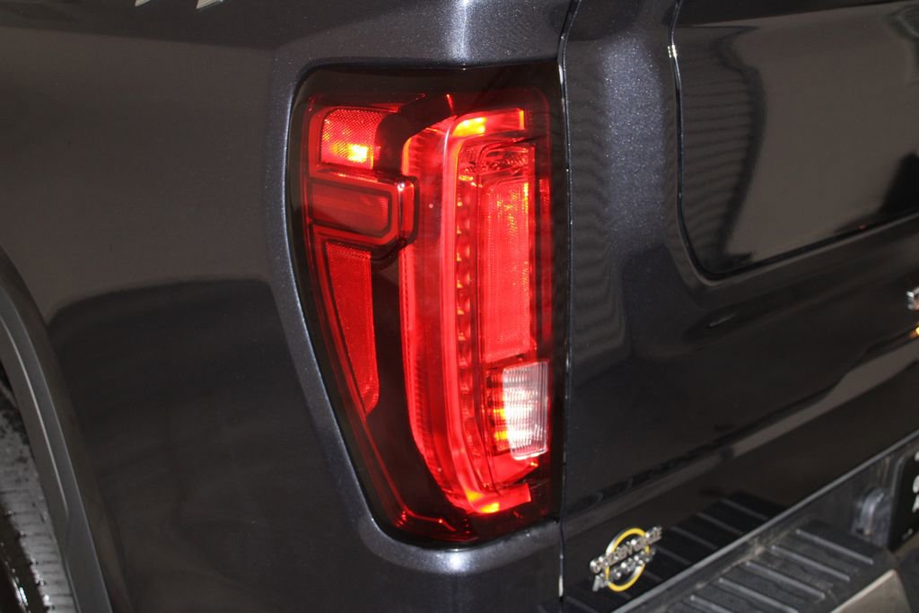 Used 2024 GMC Sierra 1500 SLT image 56
