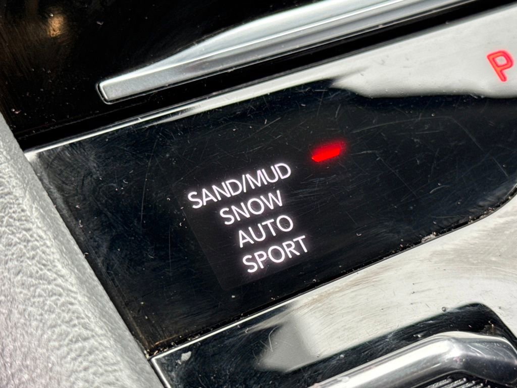 Used 2023 Jeep Grand Cherokee L Limited image 31