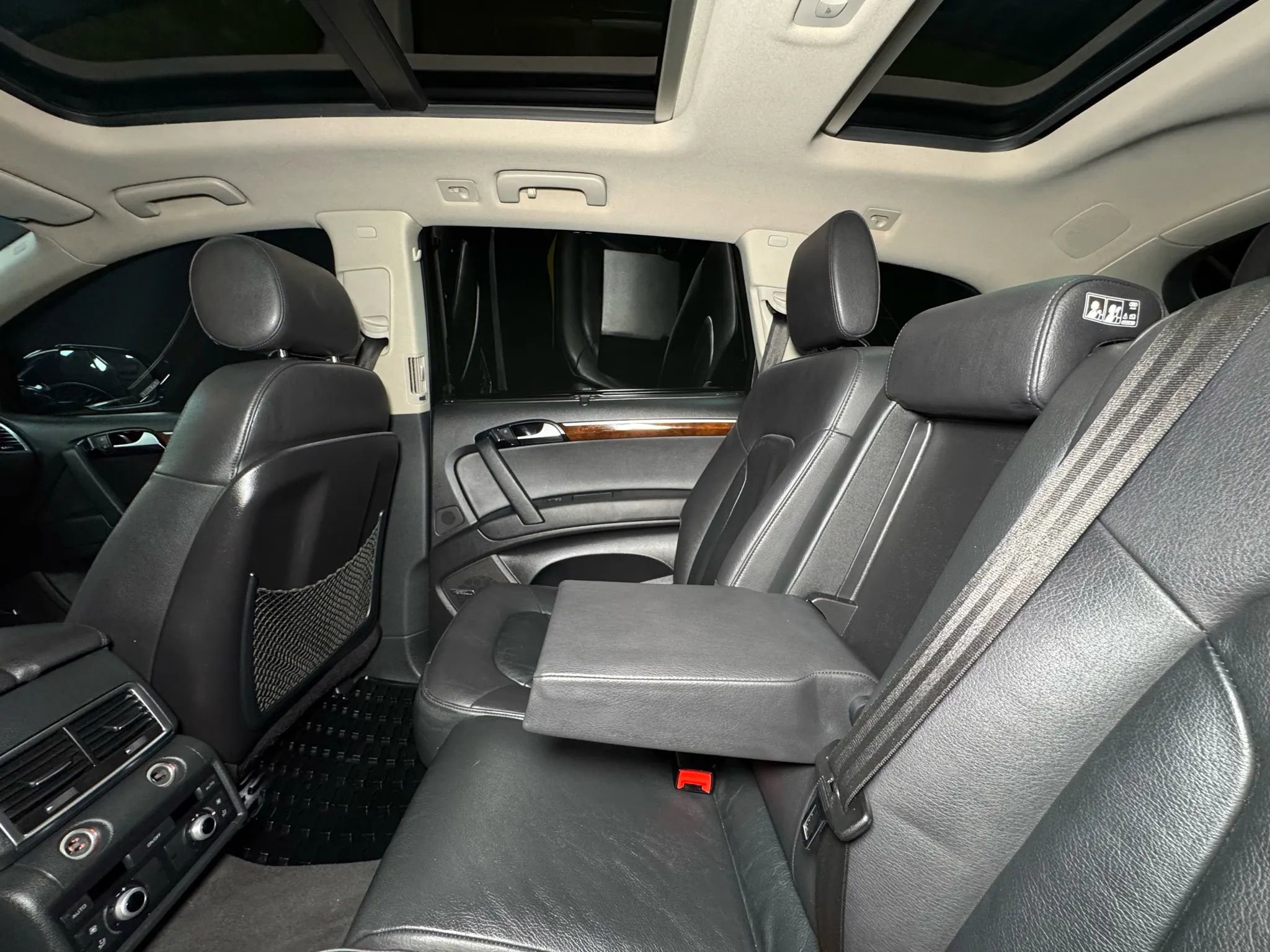 Used 2015 Audi Q7 3.0T Premium Plus w/ Premium Plus Package image 23