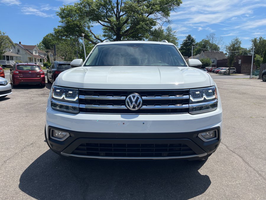 Used 2018 Volkswagen Atlas SEL AWD/4WD image 2