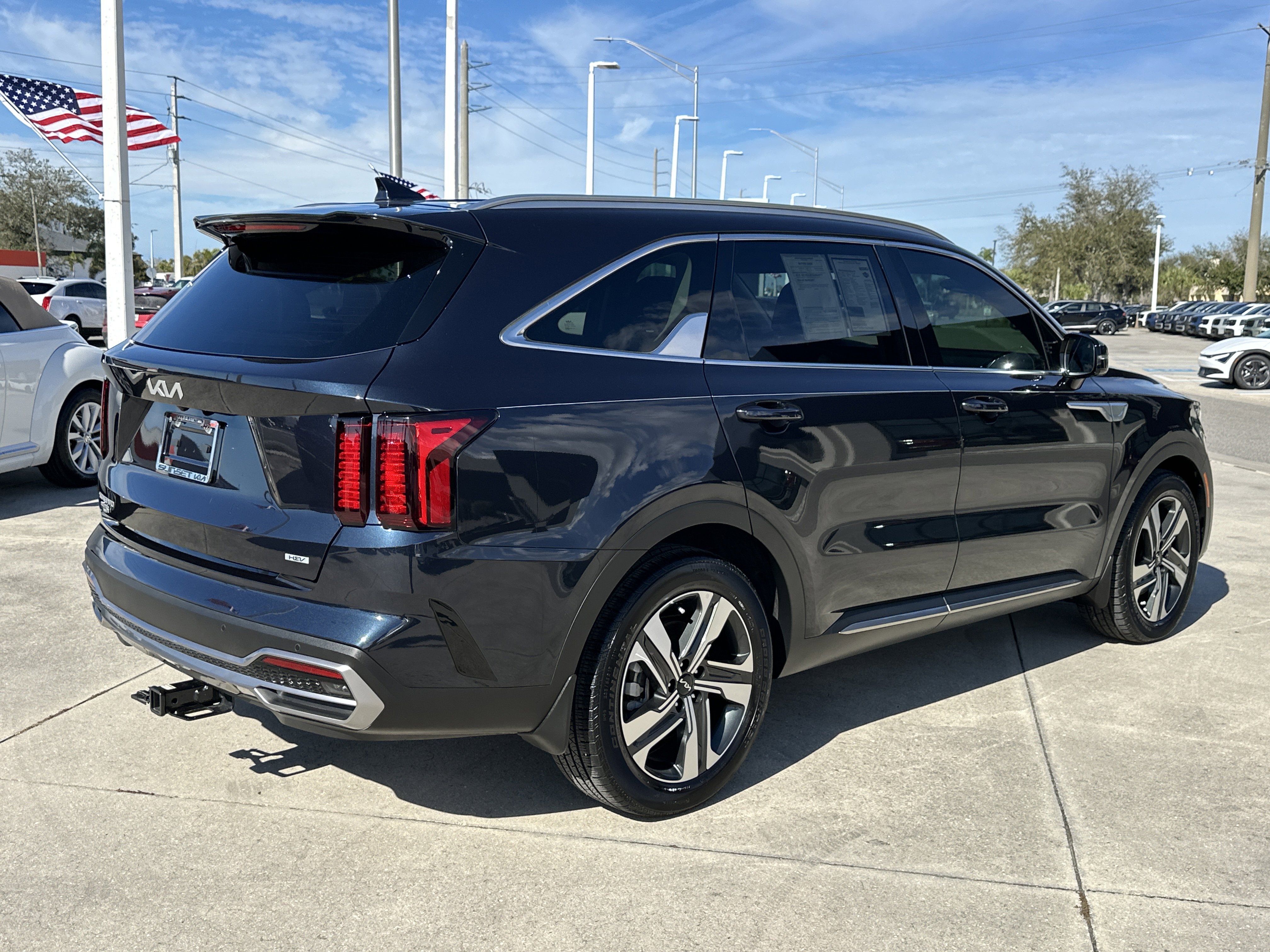 Certified 2024 Kia Sorento EX image 5