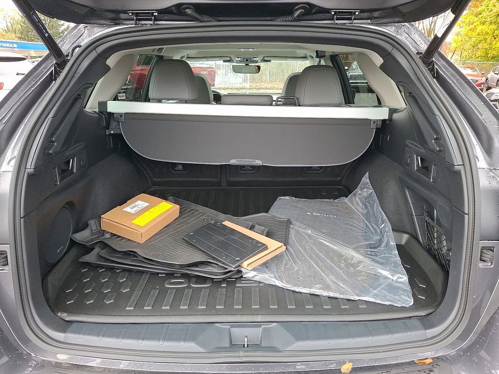 Used 2025 Subaru Outback Limited w/ Popular Package #2 image 28