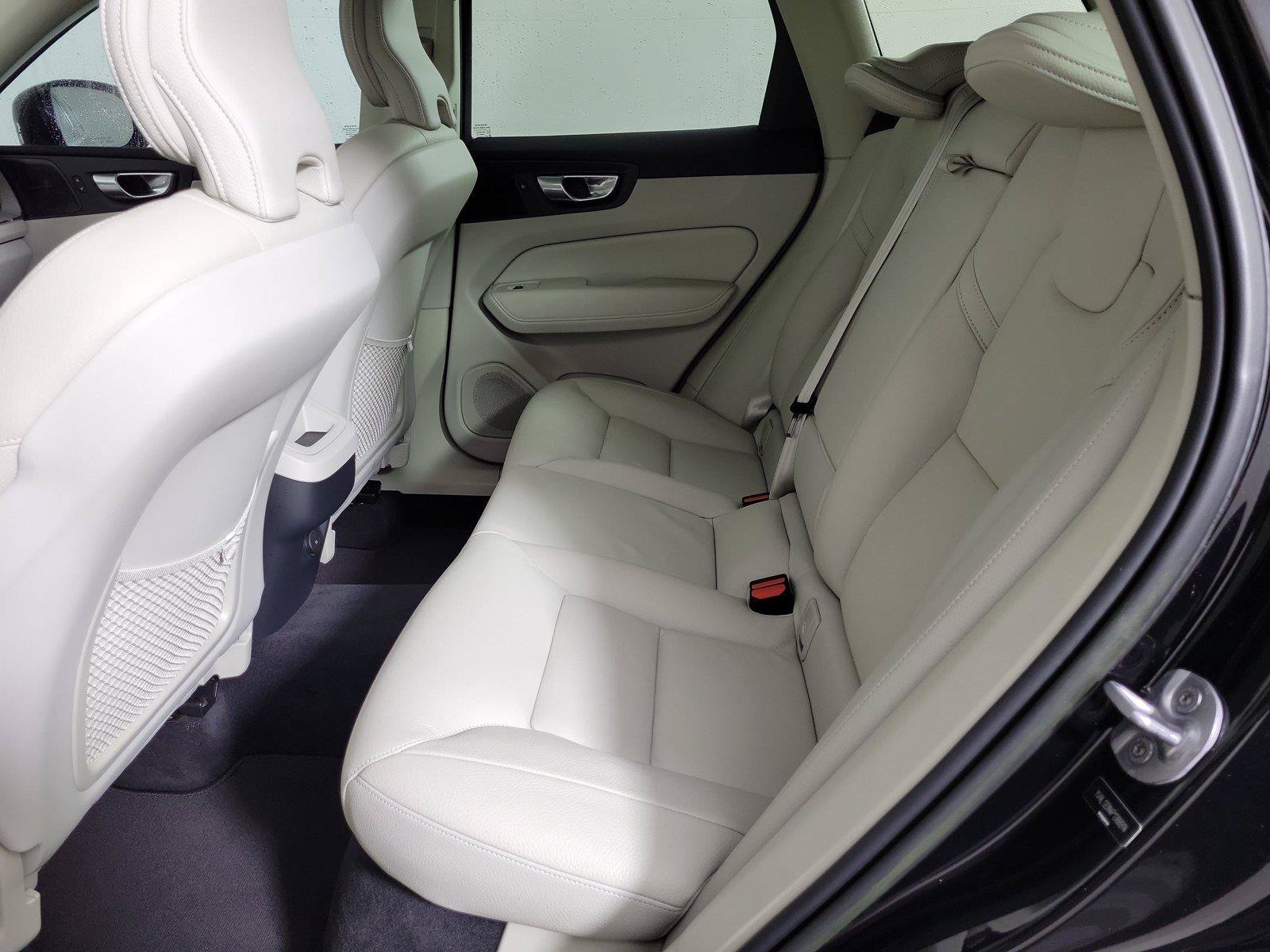 Certified 2023 Volvo XC60 B5 Plus w/ Protection Package Premier FWD image 12