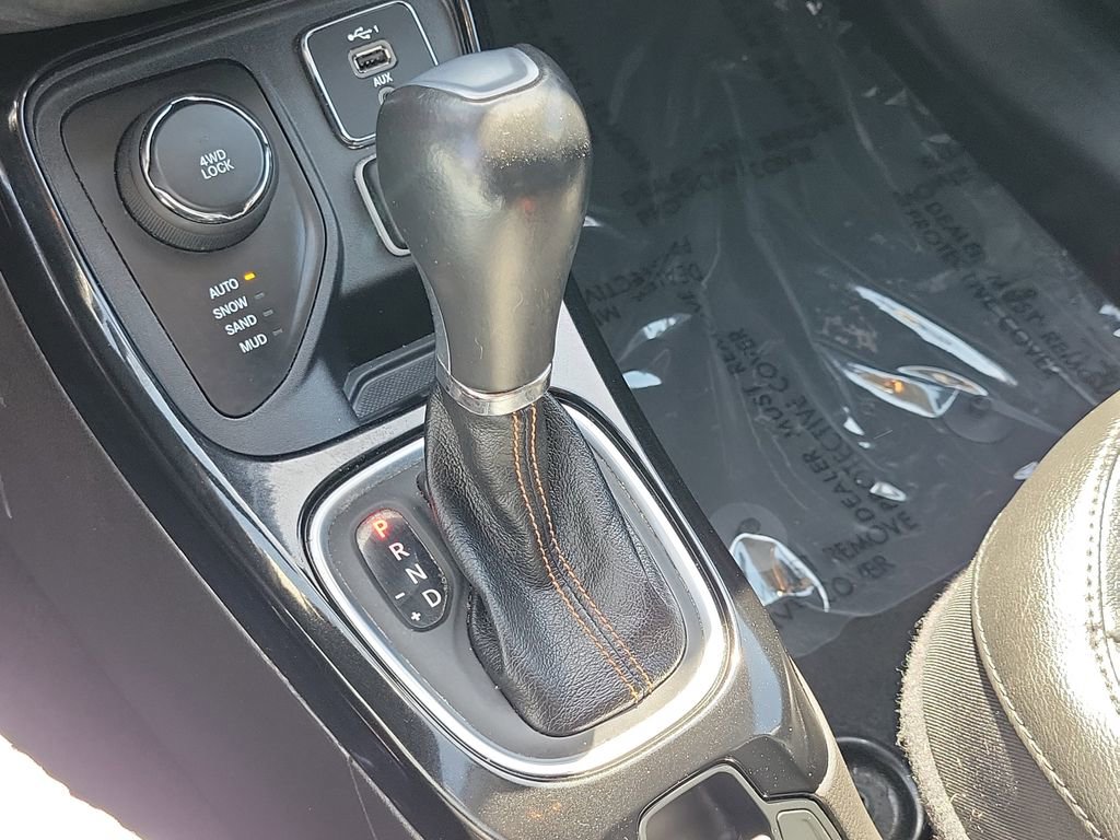 Used 2020 Jeep Compass Limited image 27