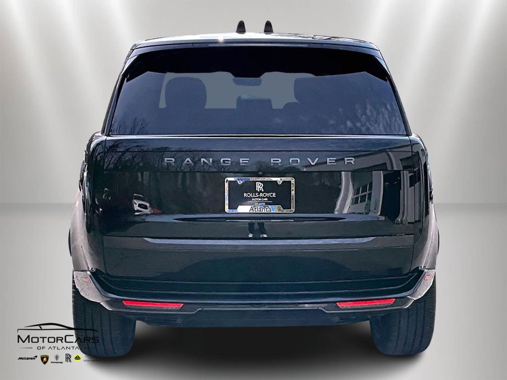 Used 2024 Land Rover Range Rover SE image 4
