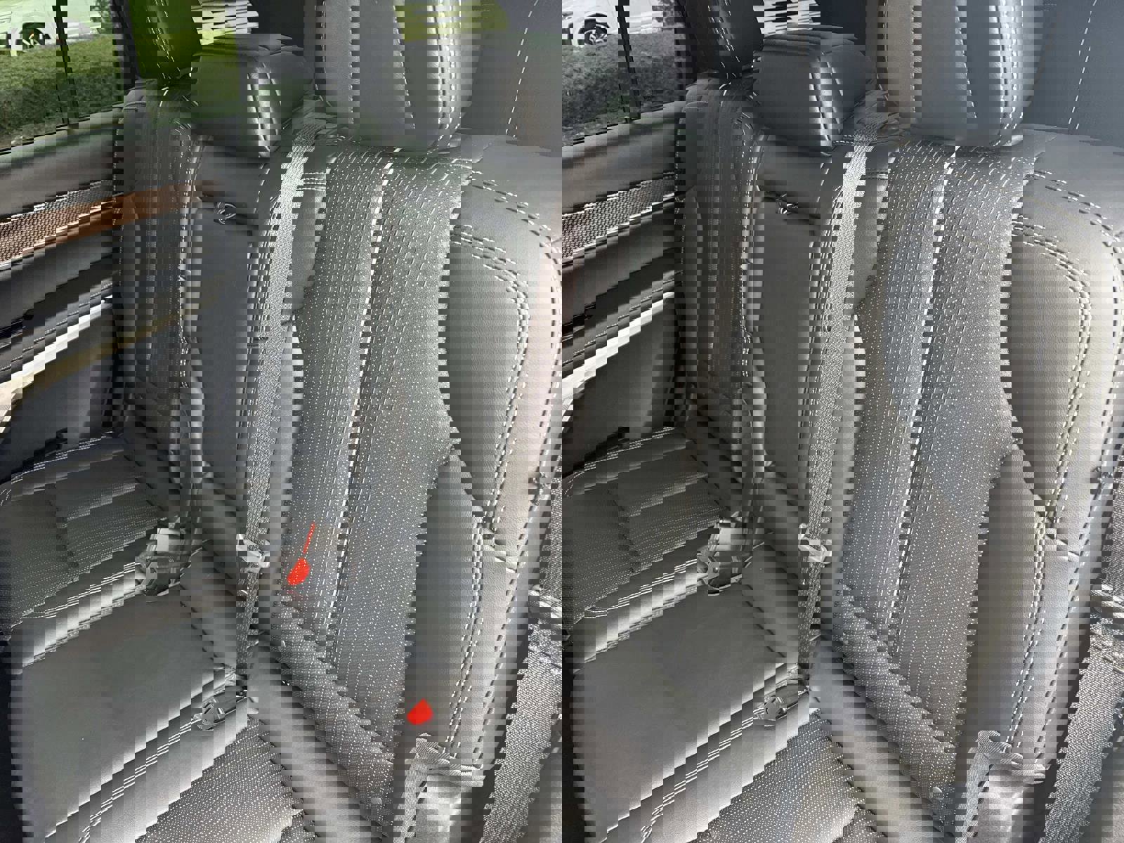 Used 2026 Cadillac Vistiq Luxury image 14