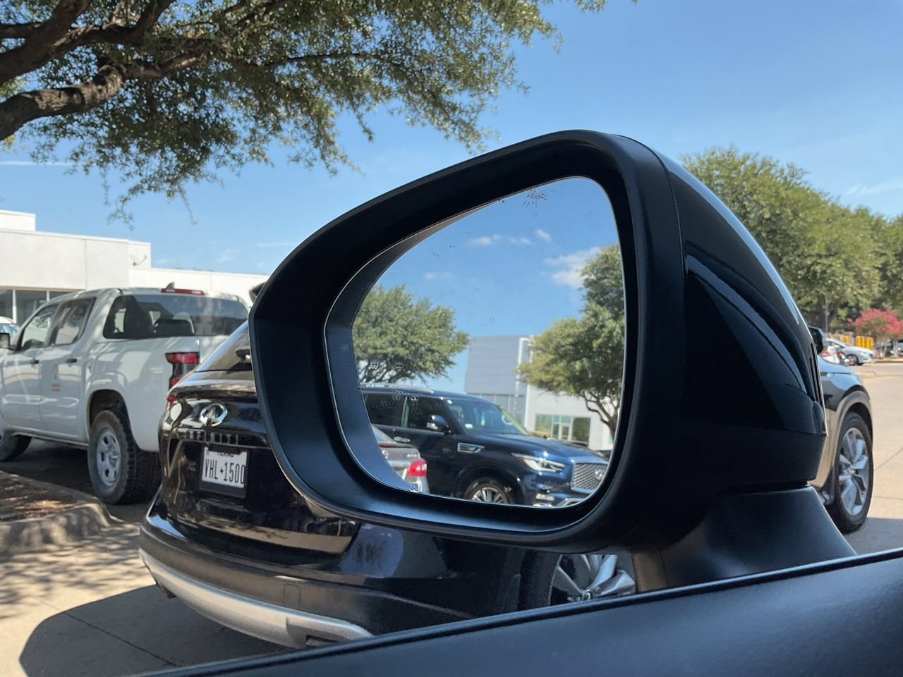 New 2026 Nissan Rogue Dark Armor FWD image 17
