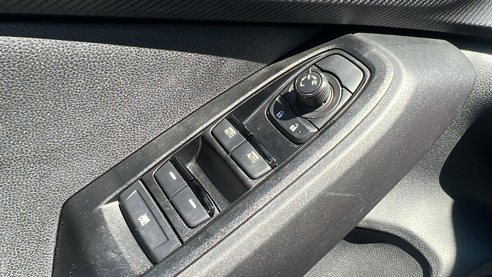 Certified 2025 Subaru Crosstrek 2.5i Wilderness AWD/4WD image 10