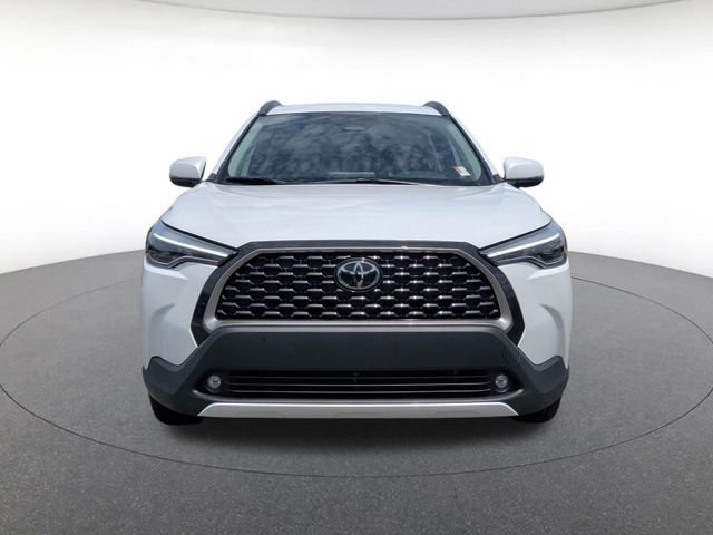 Used 2024 Toyota Corolla Cross XLE FWD image 9