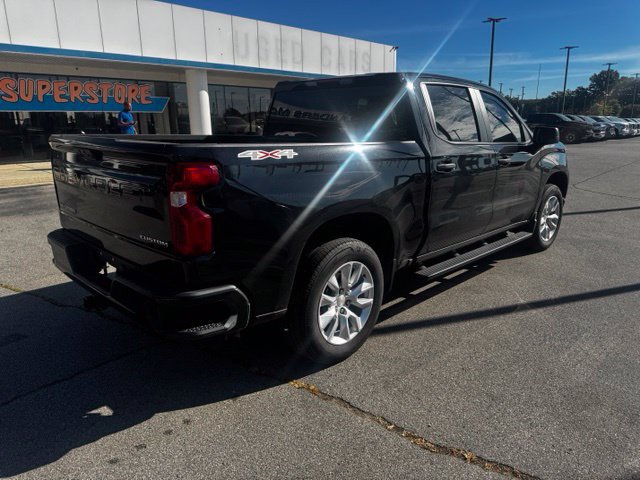 Used 2024 Chevrolet Silverado 1500 Custom AWD/4WD image 3