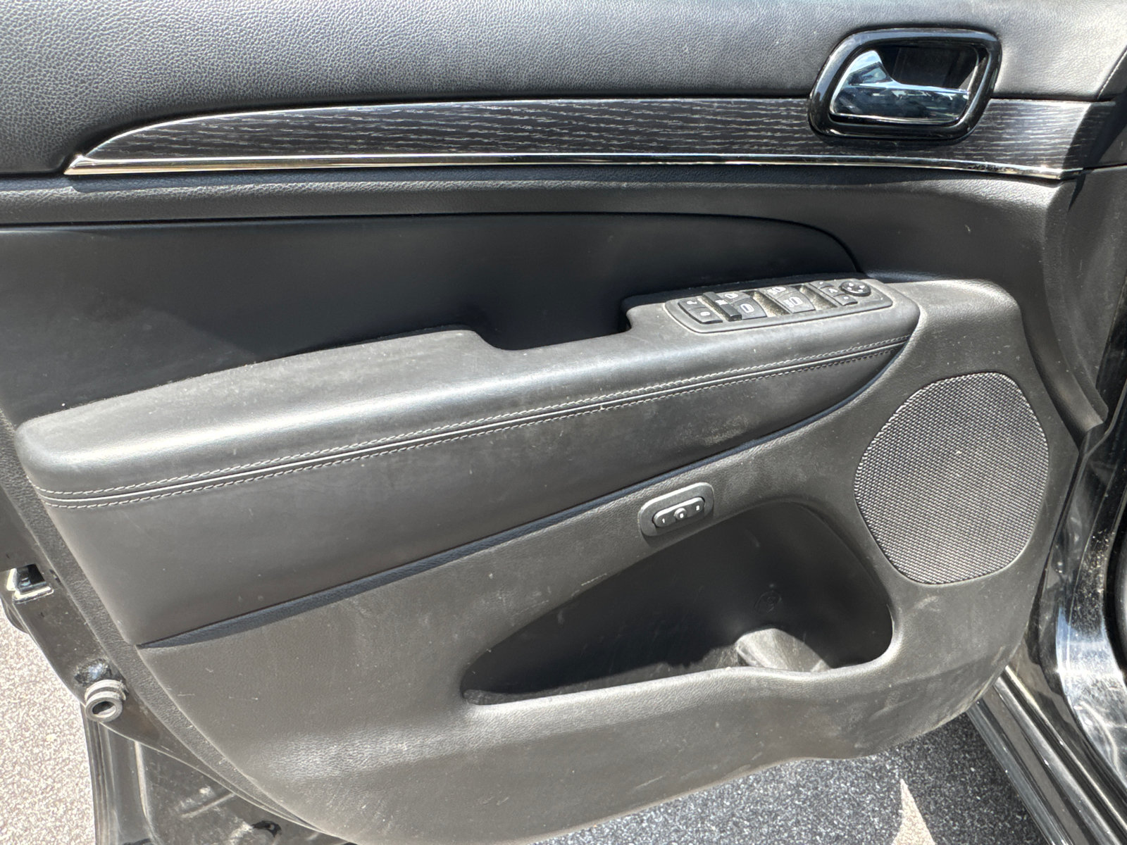 Used 2021 Jeep Grand Cherokee High Altitude AWD/4WD image 12