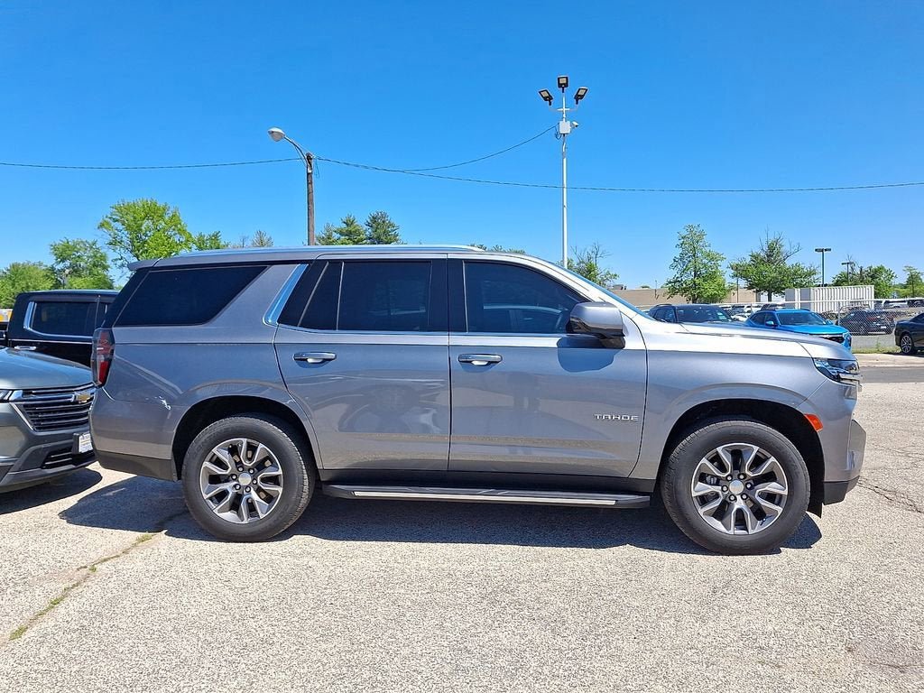 Used 2022 Chevrolet Tahoe LT w/ Luxury Package AWD/4WD image 8