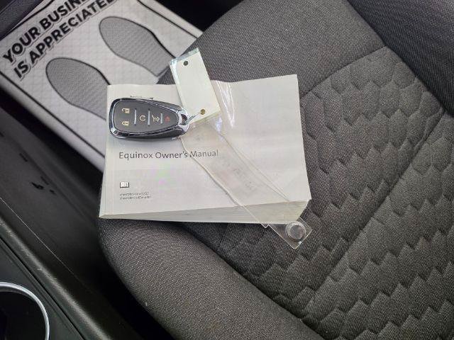 Used 2018 Chevrolet Equinox LT FWD image 24