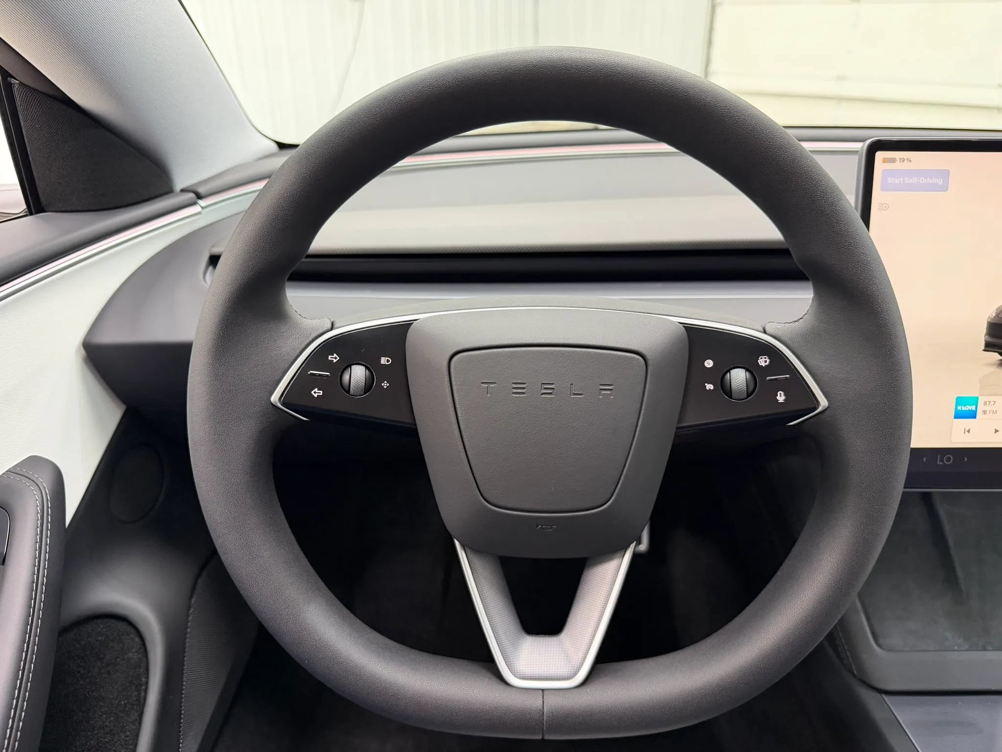Used 2024 Tesla Model 3 Performance AWD/4WD image 23